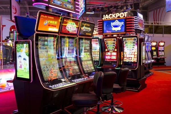 Poker Indonesia live studio on mpo1221 rtp with multiple camera angles, dealer, and HD broadcast quality